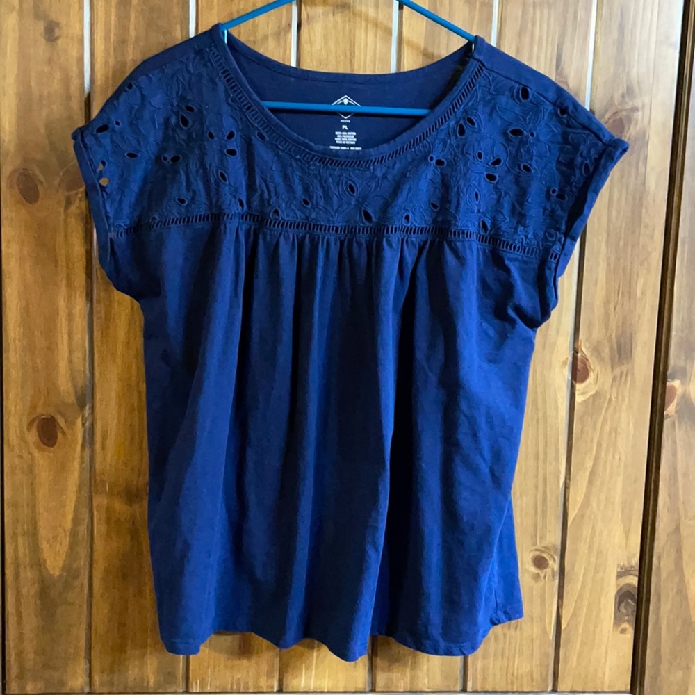 St John’s Bay Petite Large Navy Shirt